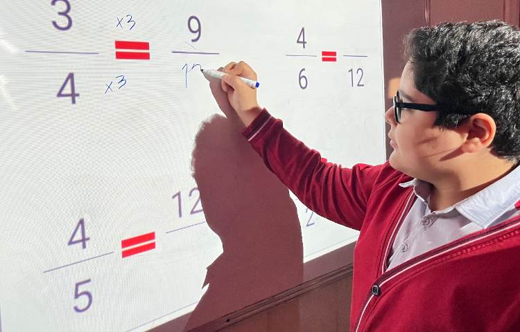 تمرین کسرهای برابر-زنگ Math