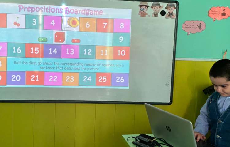 تمرین کلمات مربوط به حروف qu با استفاده ازبازی آنلاین 3