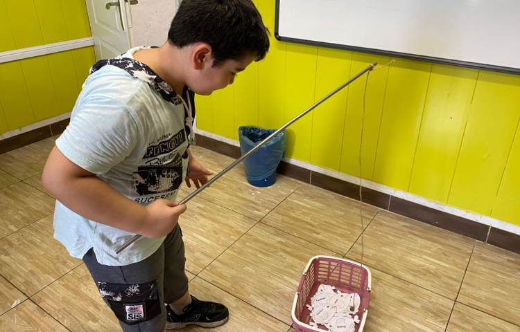 : تمرین کلمات مربوط به حروف X,y,ch,sh,th با استفاده از بازی ماهیگیری 1