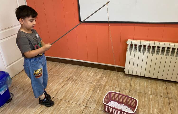 : تمرین کلمات مربوط به حروف X,y,ch,sh,th با استفاده از بازی ماهیگیری 5