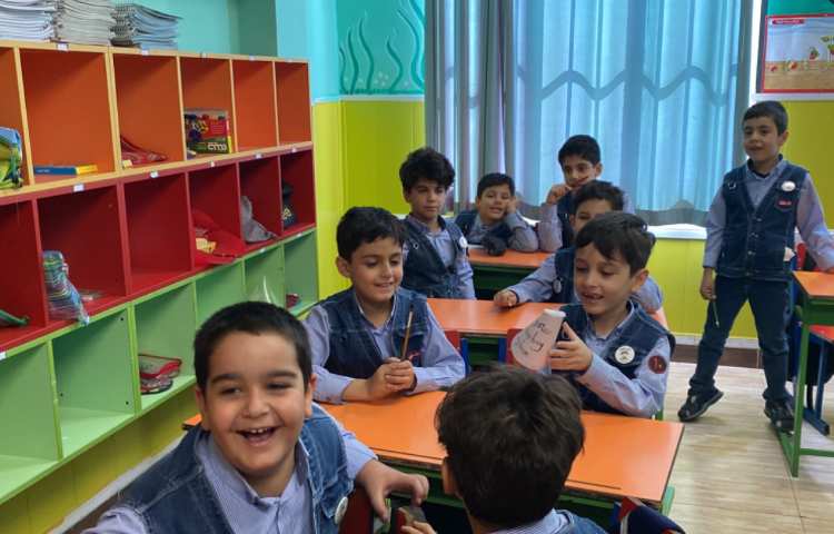 تمرین کلمات مربوط به درس oy با استفاده از بازی 2