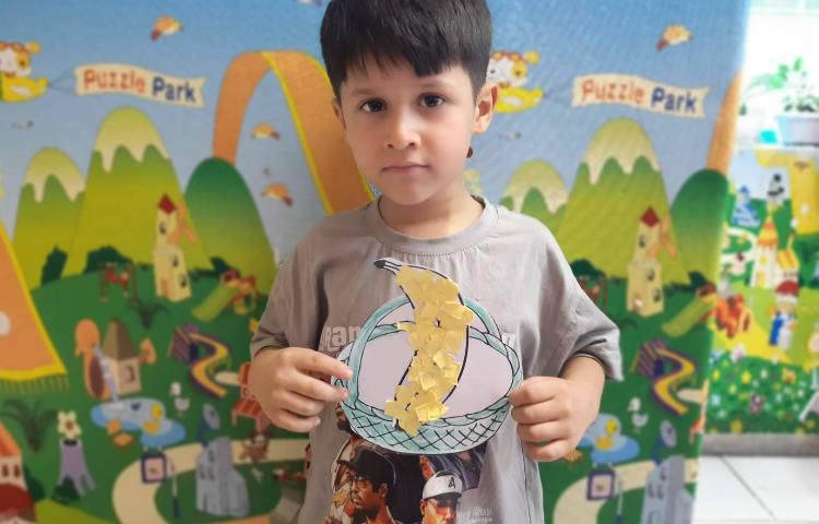 تمرین کلمات banana و fruit 4