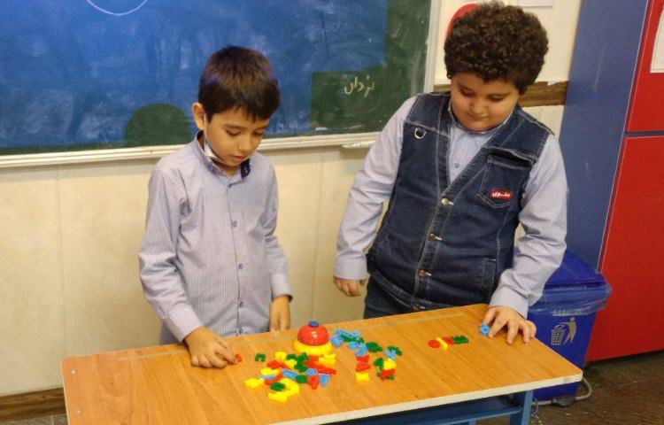 تمرین کلمه سازی و spelling 2