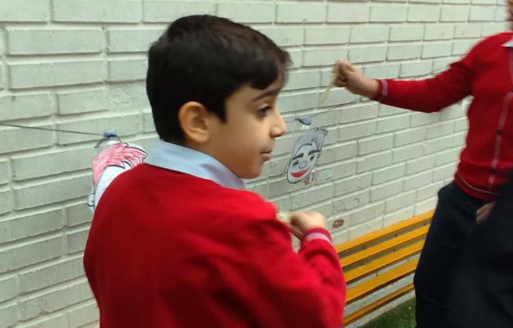 تمرین گرامر have /has got توسط بازی گروهی 3