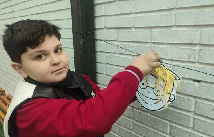 تمرین گرامر have/has got توسط بازی گروهی 4