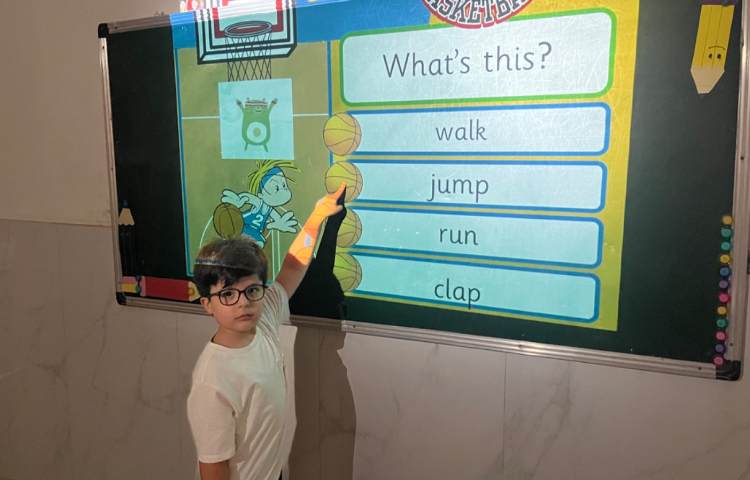 تمرین Action Verbs 3