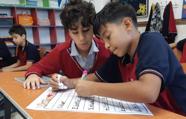 تمرین spelling 4