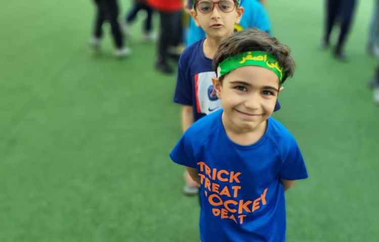 تهیه وتوزیع نذری ایام عزاداری ماه محرم در دبستان علوی 4