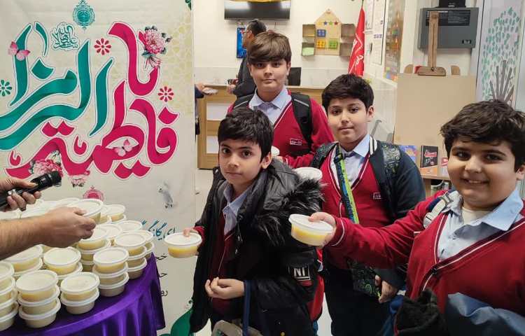 تهیه وپخت شله زرد بمناسبت ولادت حضرت فاطمه الزهرا(س) 5