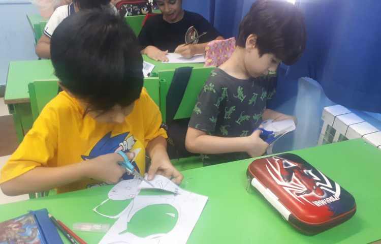 تهیه پوستر گروهی احساسات مثبت و منفی 10