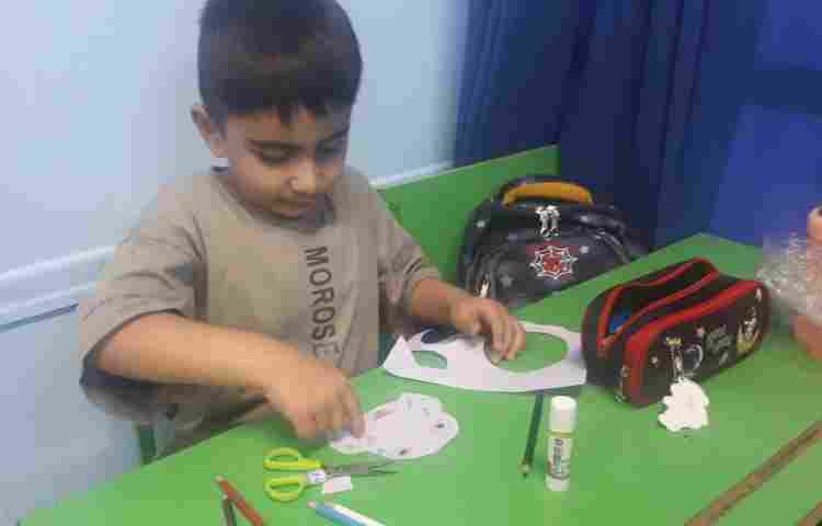 تهیه پوستر گروهی احساسات مثبت و منفی 8