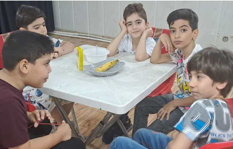 تهیه ی دسر موزی به صورت گروهی 5