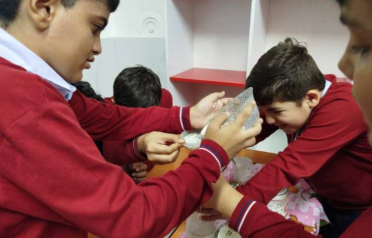 تهیه‌ی دوغ گازدار در قالب گروه‌هی 10