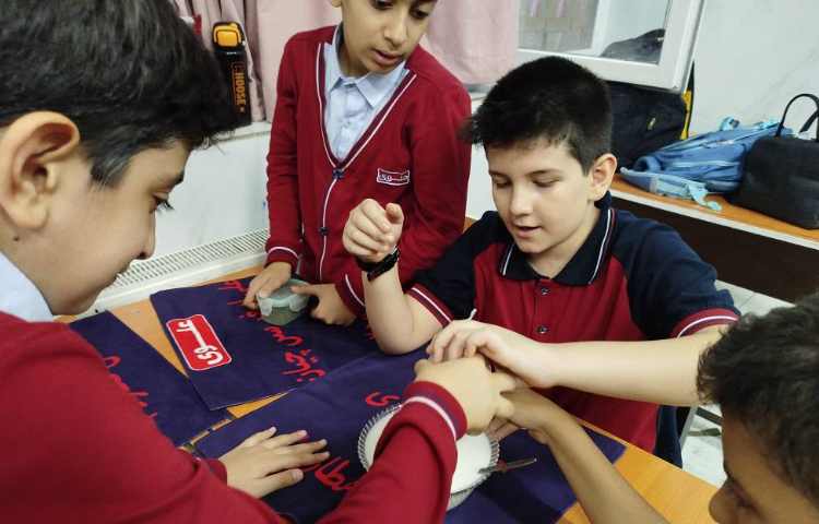 تهیه‌ی دوغ گازدار در قالب گروه‌هی 6