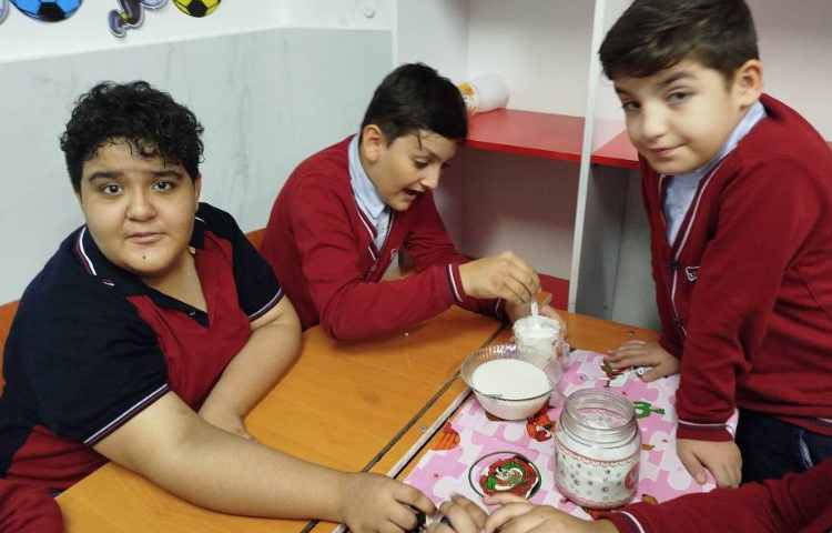 تهیه‌ی دوغ گازدار در قالب گروه‌هی 9