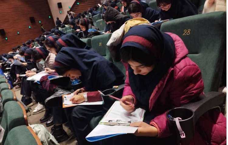 تورنمنت علمی مدارس علوی با حضور دانش آموزان برتر 4