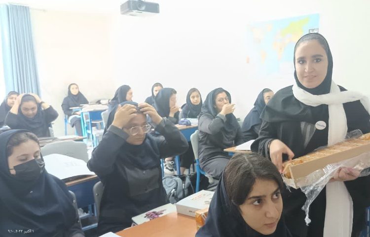 توزیع دسر به مناسبت ولادت حضرت رسول اکرم 1403-1402 2