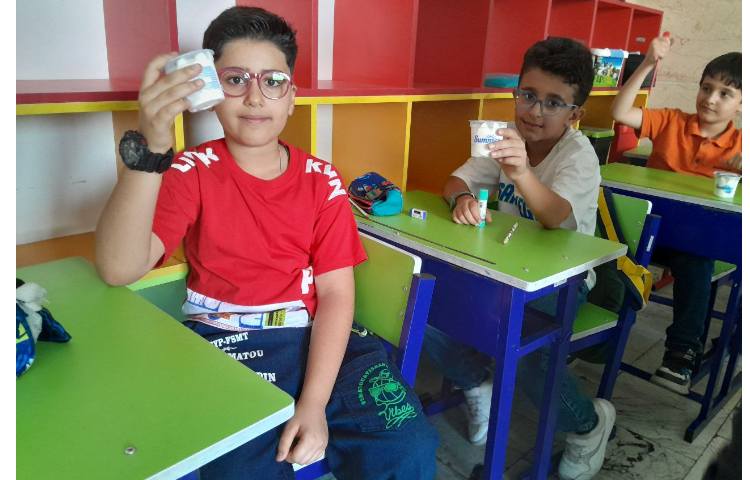 توزیع میانوعده بستنی در پایگاه تابستانی تمام پایه ها 21