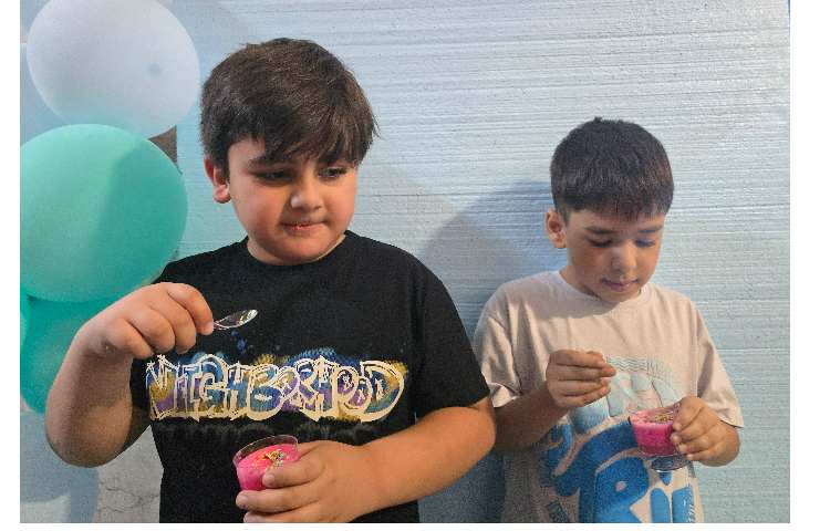 توزیع میانوعده خنک و پر انرژی در هفته چهارم پایگاه تابستانی 25