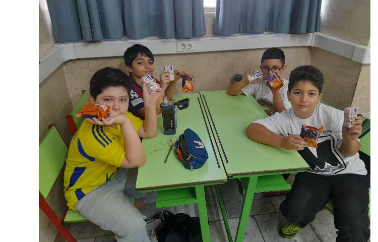 توزیع میانوعده در پایگاه تابستانه تمام کلاس ها 16