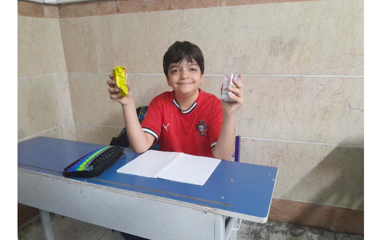 توزیع میانوعده در پایگاه تابستانه تمام کلاس ها 8