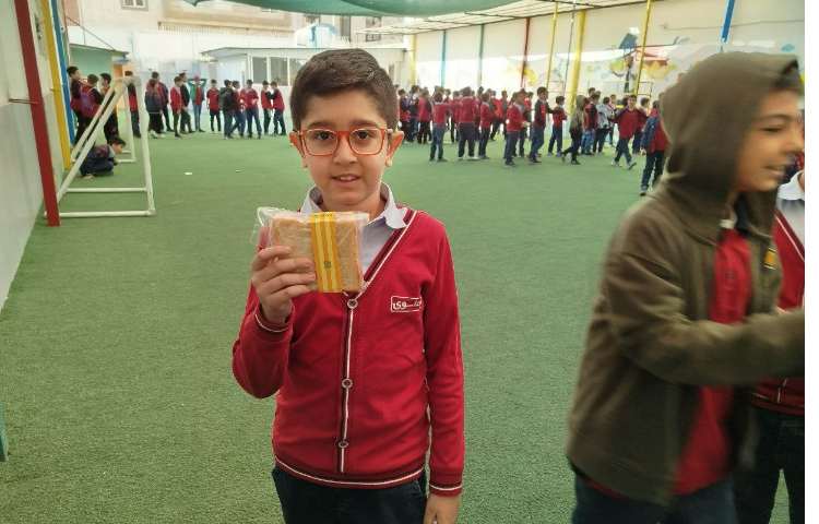 توزیع میانوعده سالم و مقوی 12