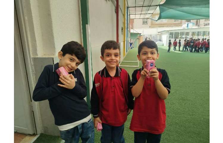 توزیع میانوعده سالم 8