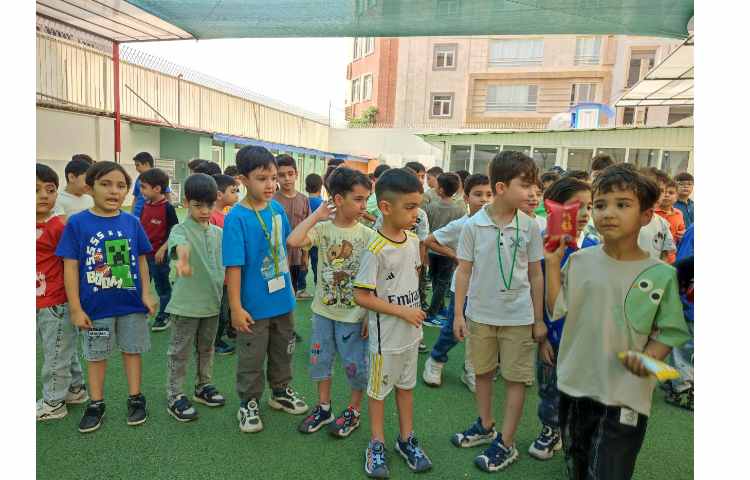 توزیع میانوعده هفته سوم پایگاه تابستانی 15