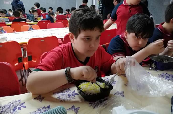 توزیع میانوعده و تاهار 1