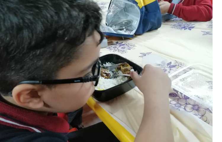 توزیع میانوعده و تاهار 5