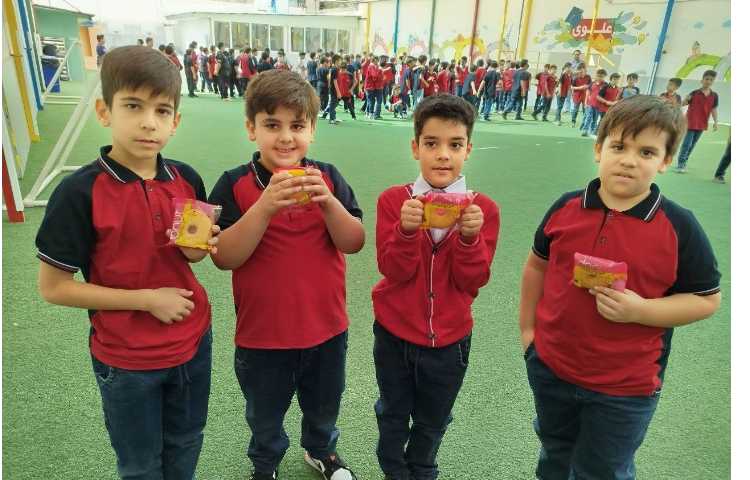 توزیع میانوعده کلیه پایه ها 12