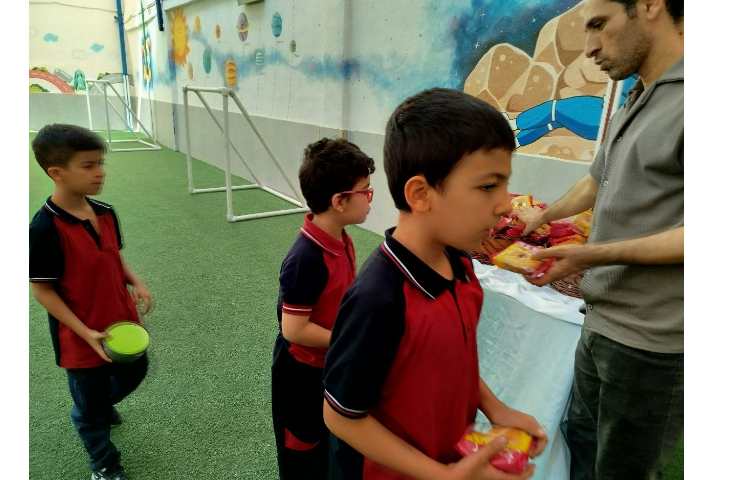 توزیع میانوعده کلیه پایه ها 13