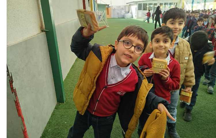 توزیع میانوعده کلیه پایه ها 15