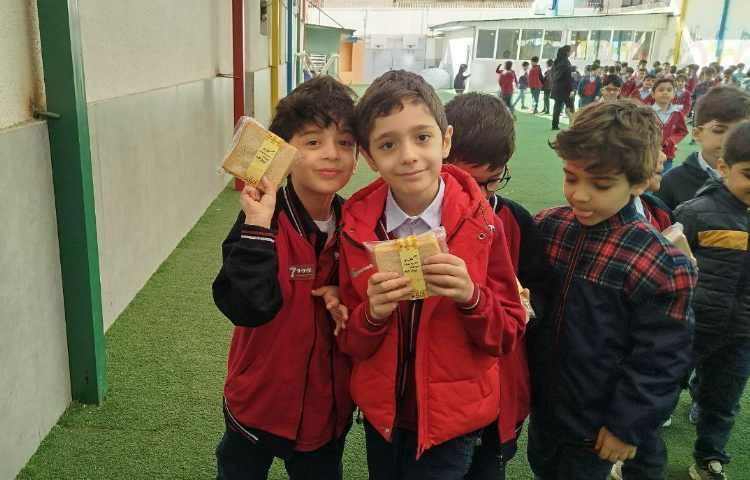 توزیع میانوعده کلیه پایه ها 9