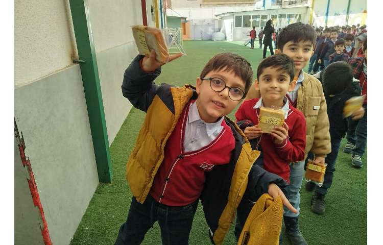 توزیع میانوعده کلیه پایه ها