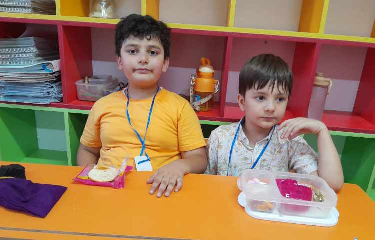 توزیع میانوعده 14