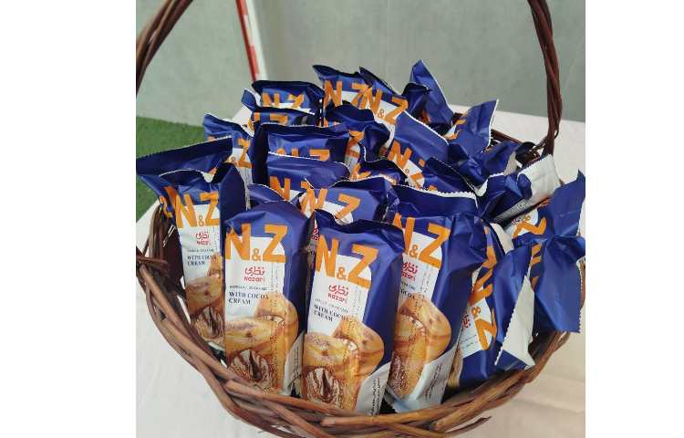 توزیع میانوعده 16