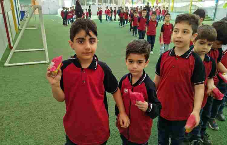 توزیع میانوعده 17