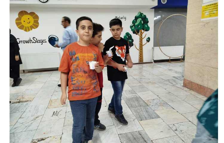 توزیع میانوعده 17