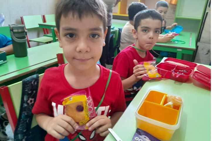 توزیع میانوعده 18