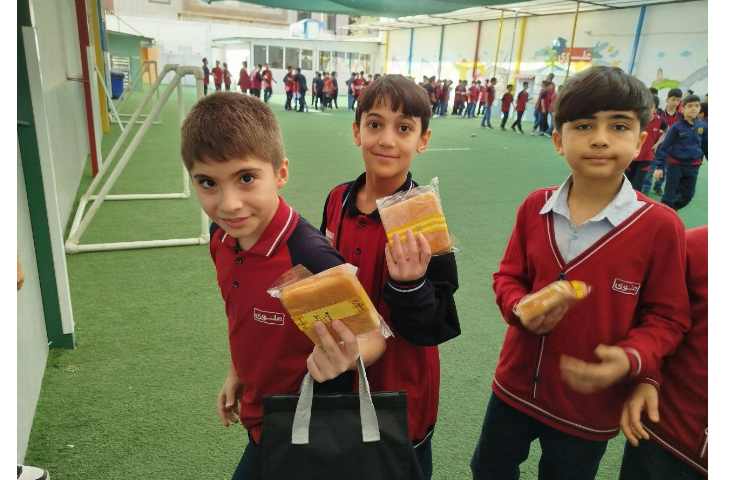 توزیع میانوعده 18