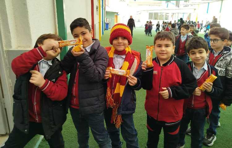 توزیع میانوعده 2