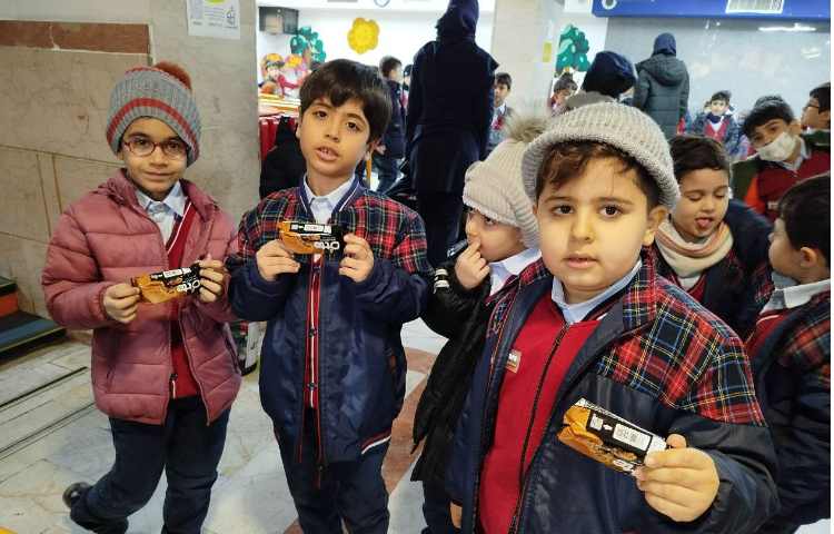 توزیع میانوعده 2