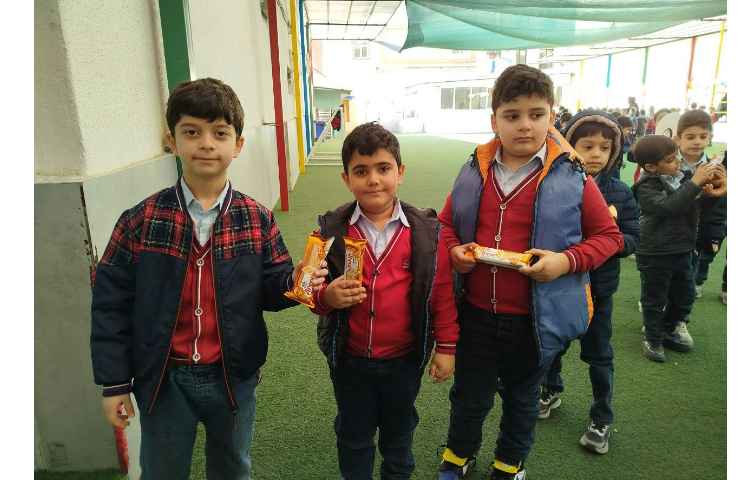 توزیع میانوعده 4