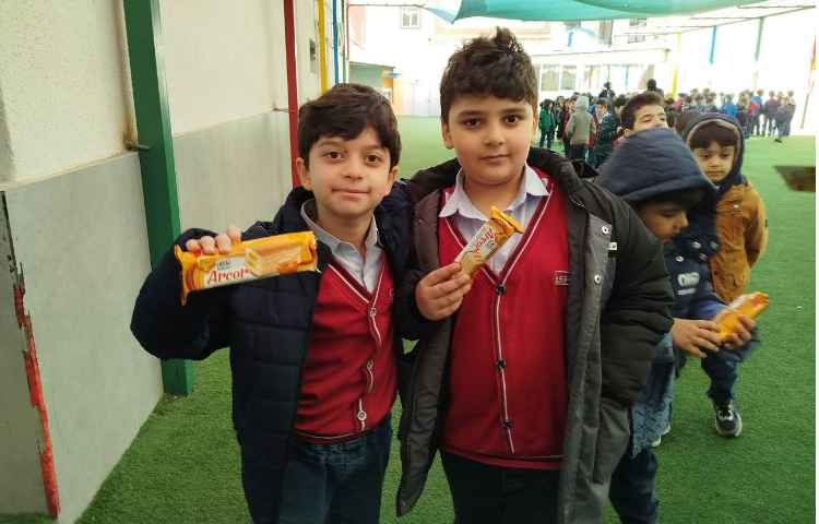 توزیع میانوعده 4