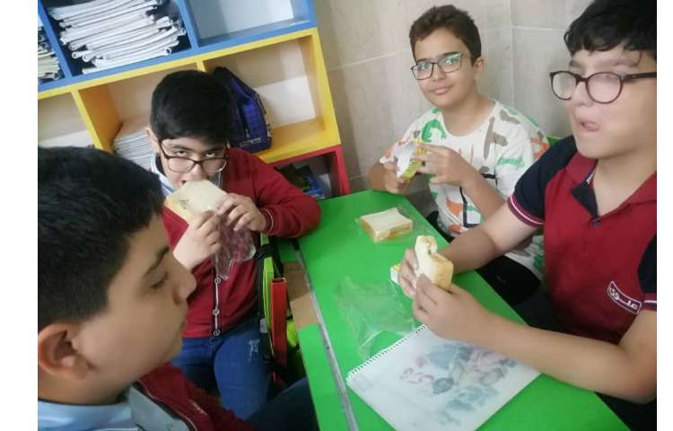 توزیع میانوعده 5