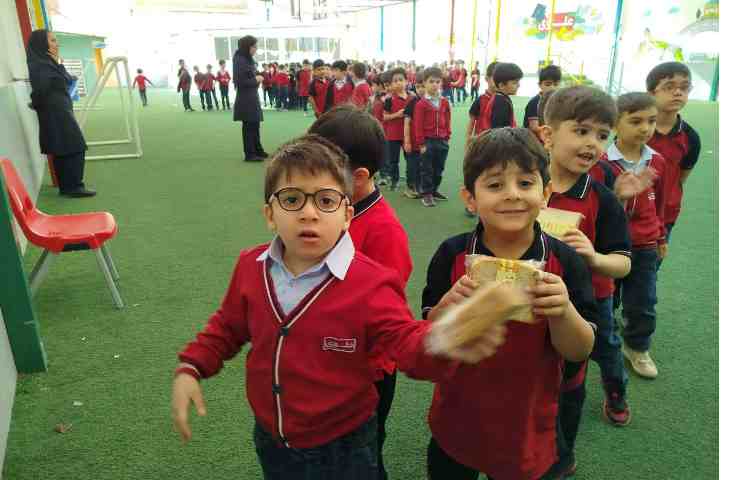 توزیع میانوعده 5