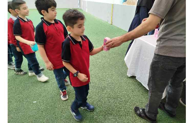 توزیع میانوعده 7