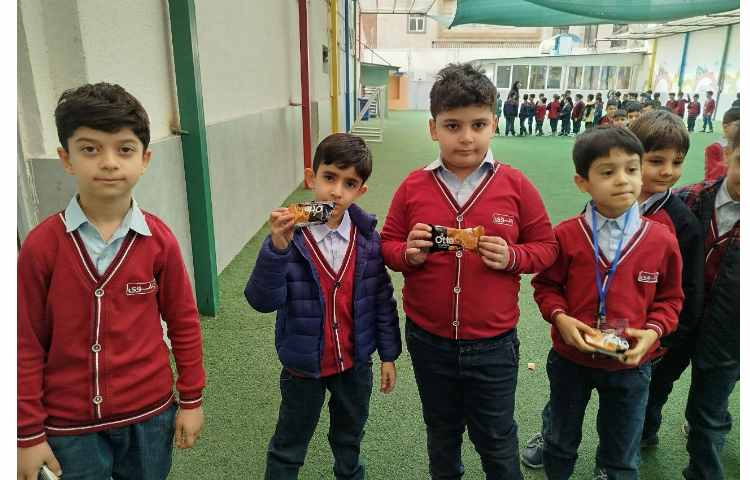 توزیع میانوعده 7