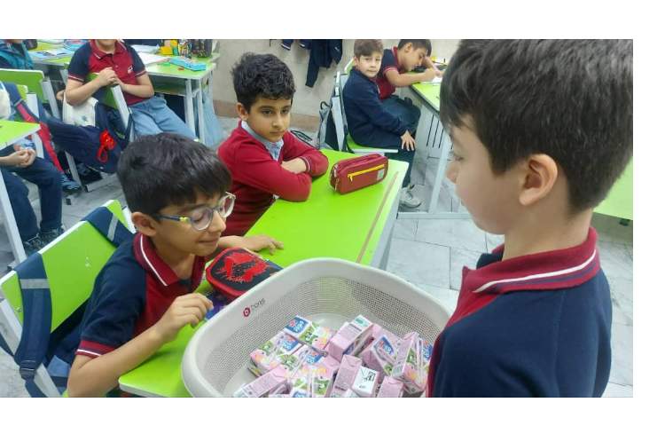 توزیع میانوعده 8